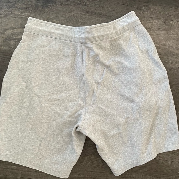 Calvin Klein men’s shorts - Picture 3 of 4